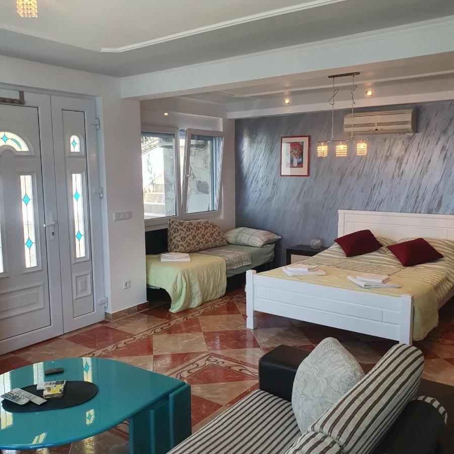 Villa Apartmani Anja Dobra Voda Exterior foto