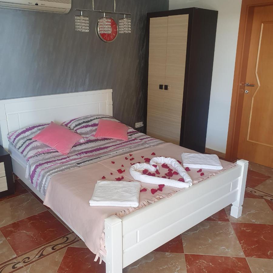 Villa Apartmani Anja Dobra Voda Exterior foto